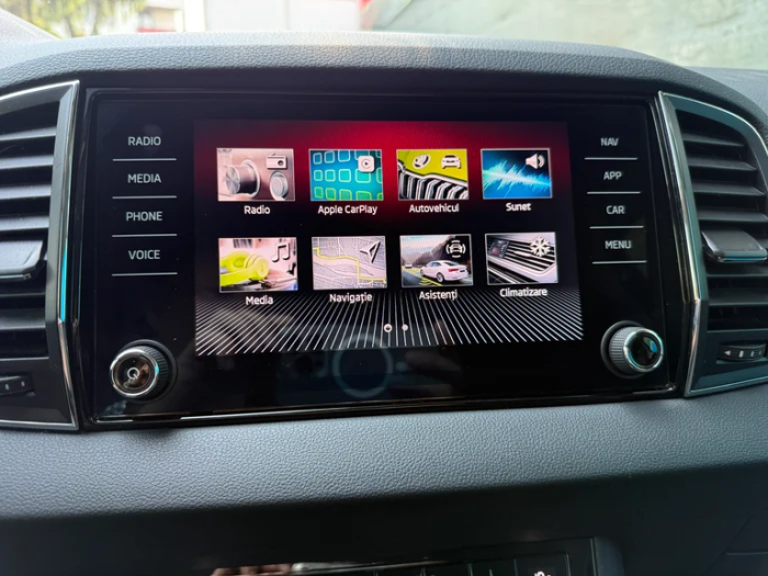 Škoda Karoq STYLE 2.0 TDI DSG 2024 oferta auto rulat