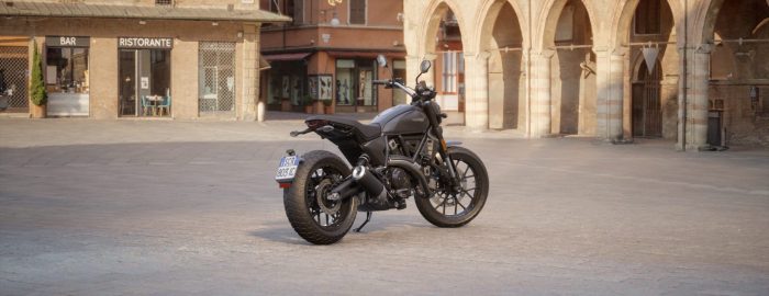Ducati Scrambler Icon Black SUPER OFERTA