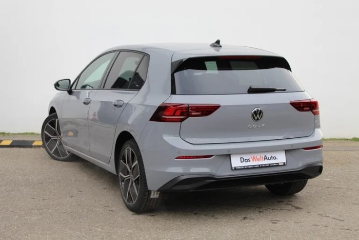 VW Golf Noul Golf Advanced 2.0 TDI DSG