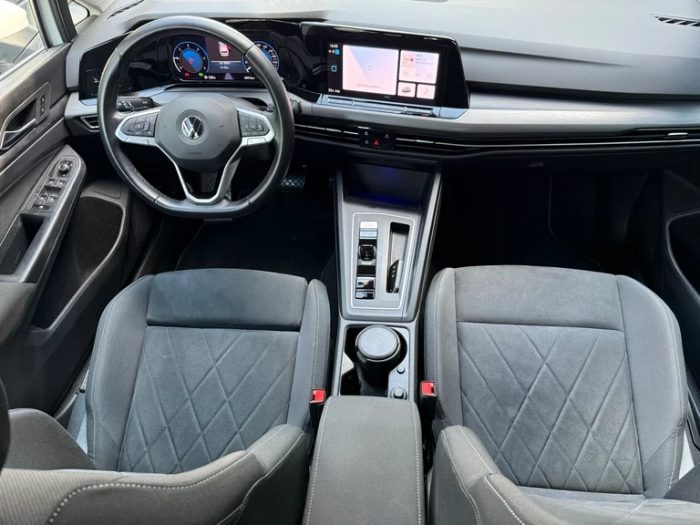 VW Golf Variant Style Diesel